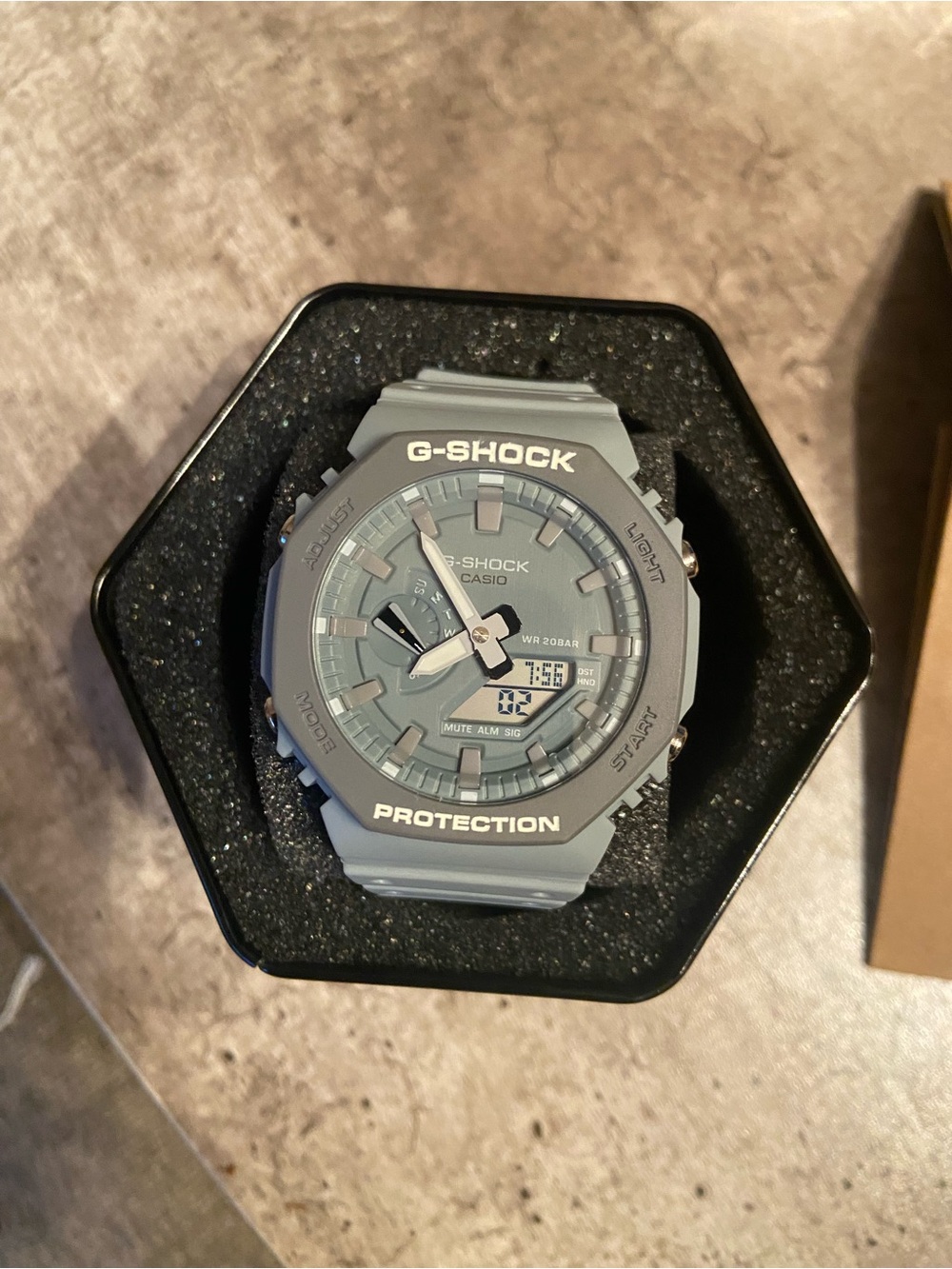 Casio G-SHOCK Men's Light Gray Analog-Digital Watch